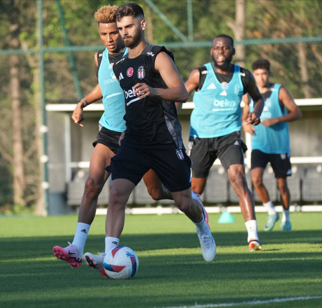 Beşiktaş sahaya indi. Dikkat çeken Rafa Silva detayı - Resim: 13